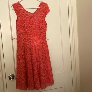 Misha pink lace stretchy dress size: L